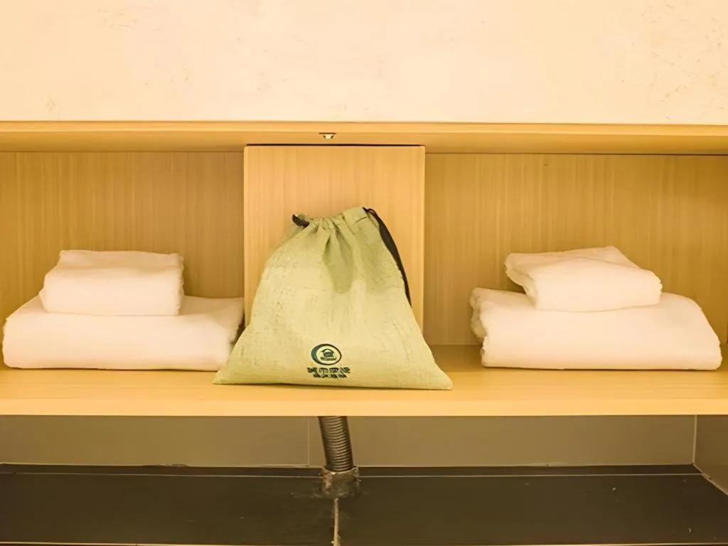 City Comfort Inn Dongguan Liaobu Jingtai Jiarong Shopping Plaza