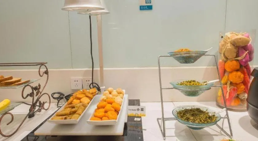 City Comfort Inn Wuhan Qingshan Jianshi Qingyiju Metro Station