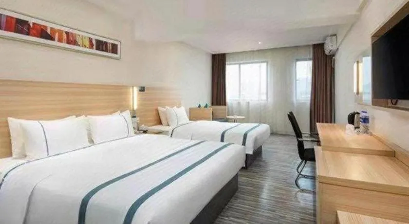 Bed in City Comfort Inn Hengyang Shigu Shuyuan