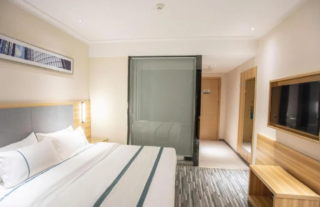 Bed in City Comfort Inn Hengyang Shigu Shuyuan