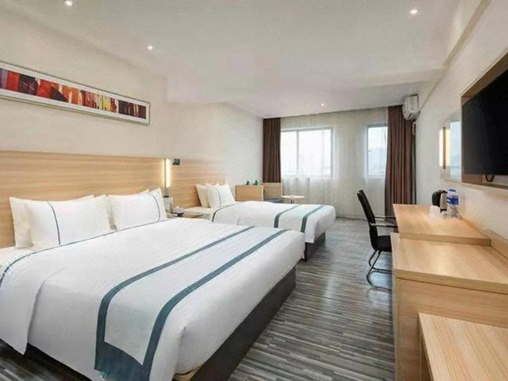 Bed in City Comfort Inn Hengyang Shigu Shuyuan