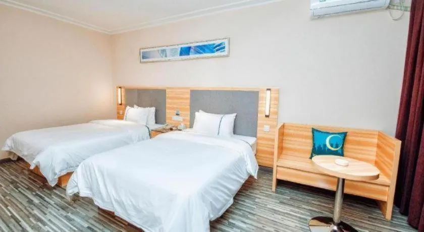 Bed in City Comfort Inn Hengyang Shigu Shuyuan