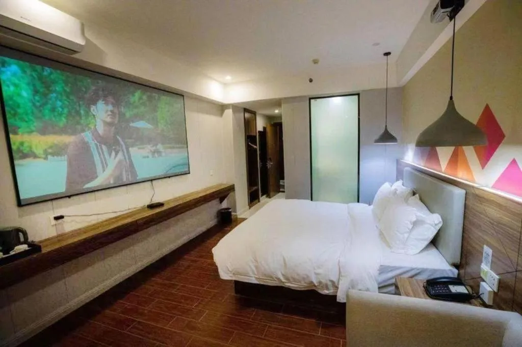 Bed in Borrman Hotel Shaoguan Century East Street Fengcai Building