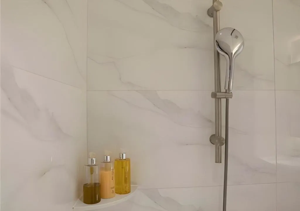 Borrman Hotel Shaoguan Century East Street Fengcai Building