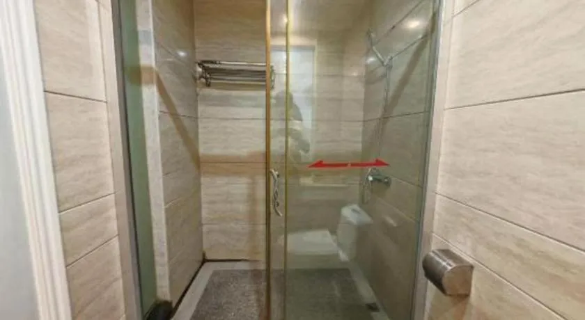 Borrman Hotel Shaoguan Century East Street Fengcai Building