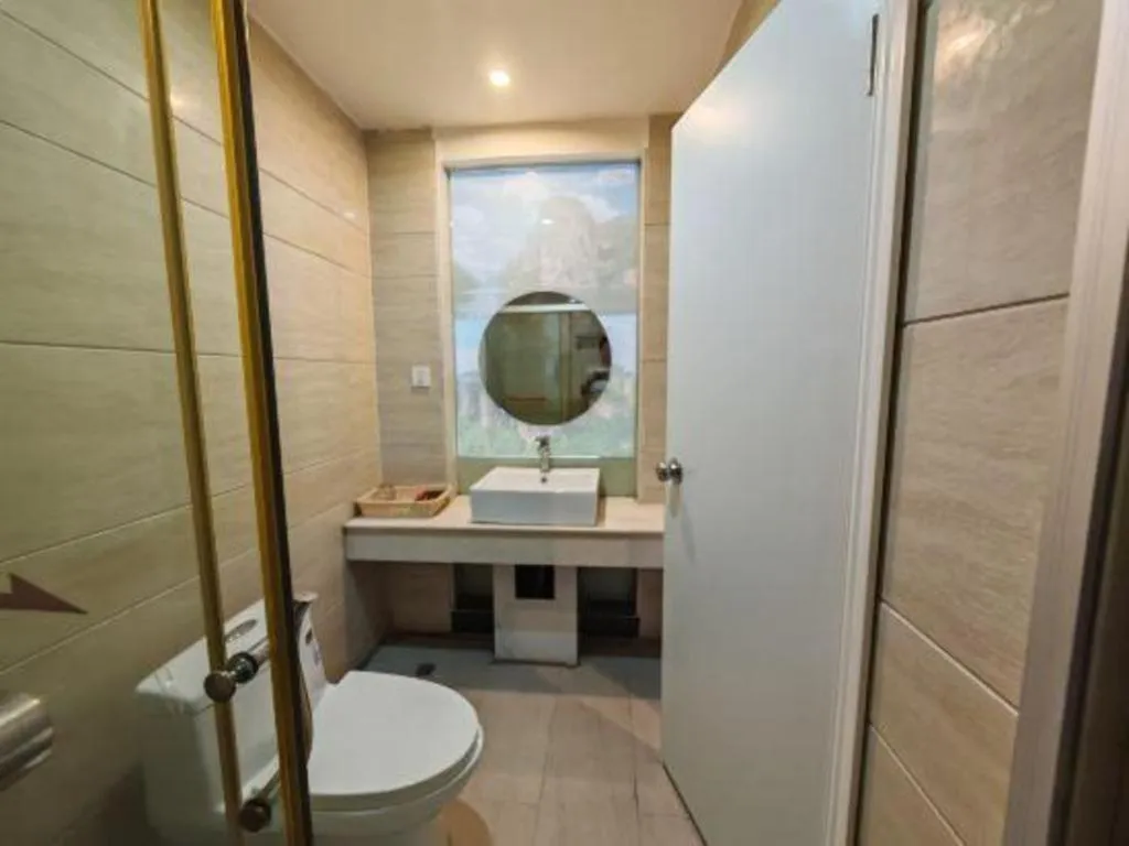 Borrman Hotel Shaoguan Century East Street Fengcai Building