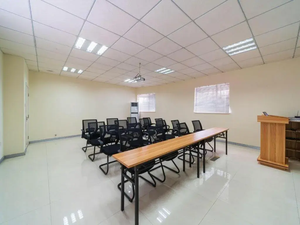 City Comfort Inn Zhuhai Doumen Daxin Xinduhui Pedestrian Street City Comfort Inn Zhuhai Doumen Daxin Xinduhui Pedestrian Street