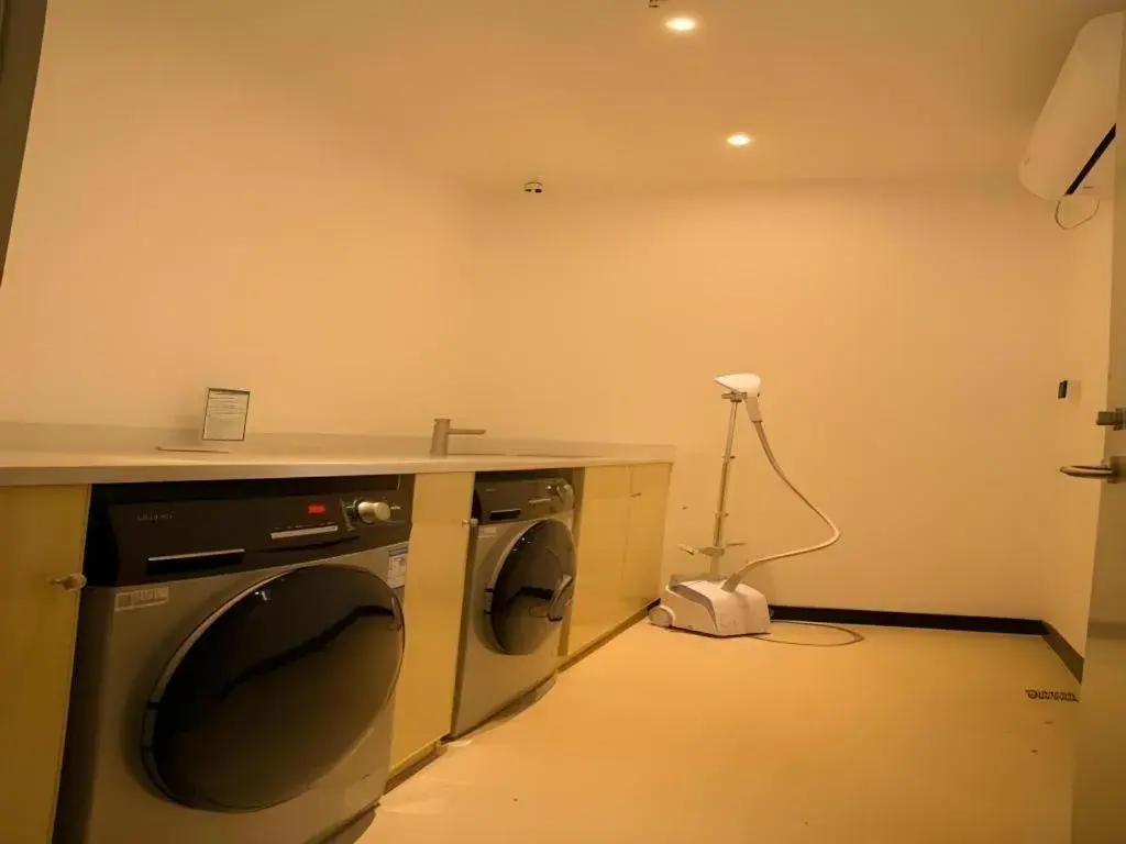 Bed in City Comfort Inn Zhuhai Doumen Daxin Xinduhui Pedestrian Street Bed in City Comfort Inn Zhuhai Doumen Daxin Xinduhui Pedestrian Street