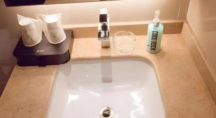 City Comfort Inn Zhuhai Doumen Daxin Xinduhui Pedestrian Street