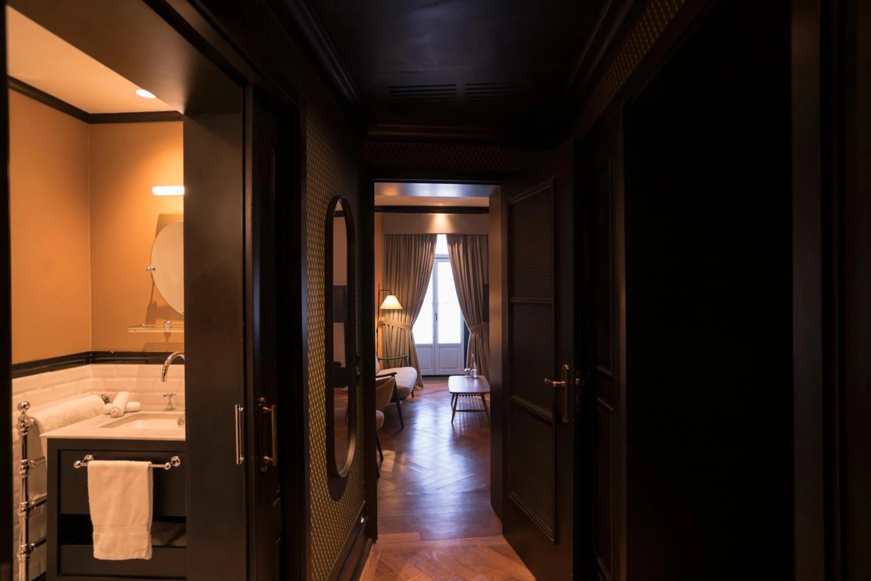 Bedroom in Valverde Lisboa Hotel & Garden - Relais & Chateaux