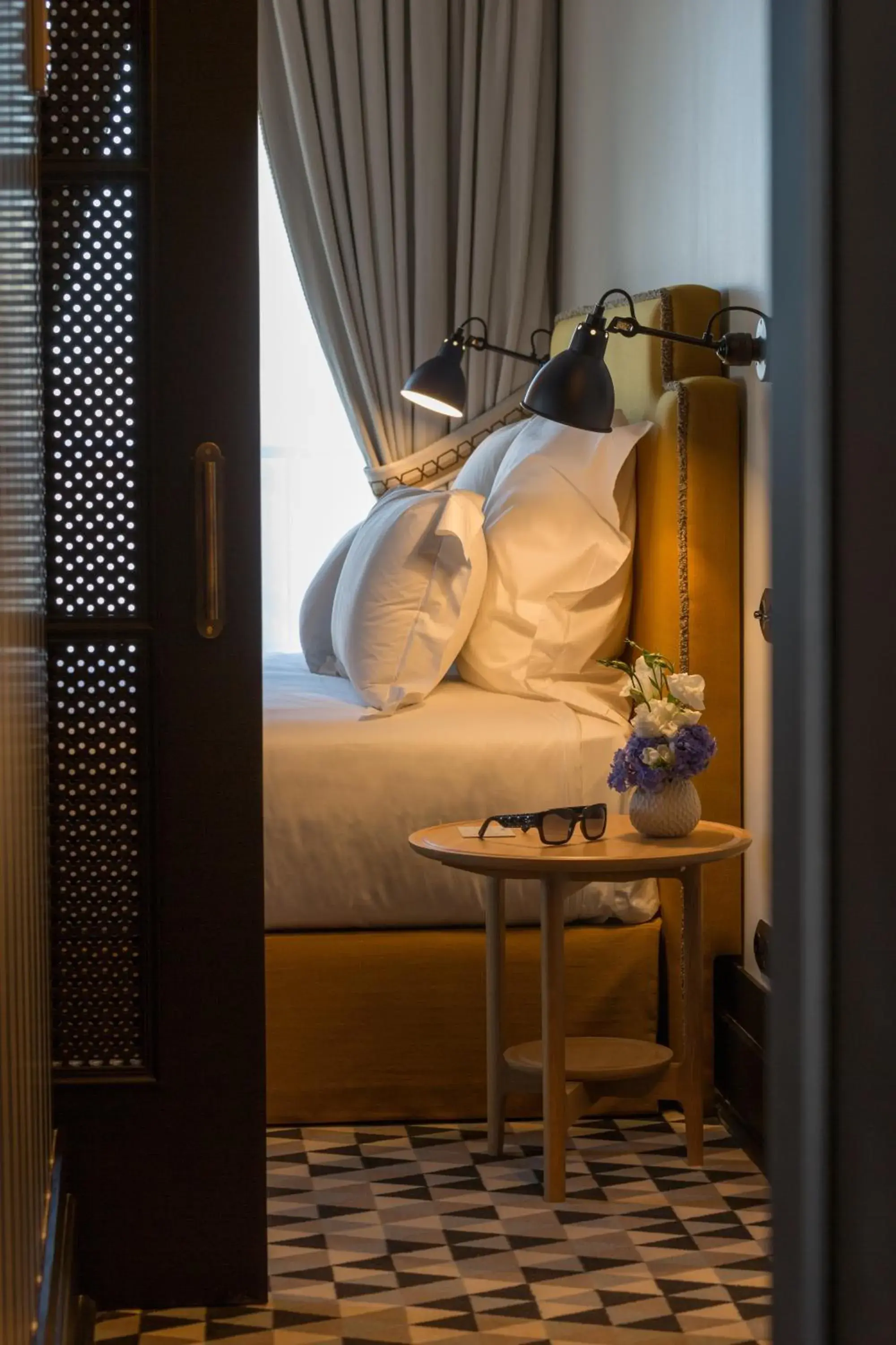 Bed in Valverde Lisboa Hotel & Garden - Relais & Chateaux Bed in Valverde Lisboa Hotel & Garden - Relais & Chateaux