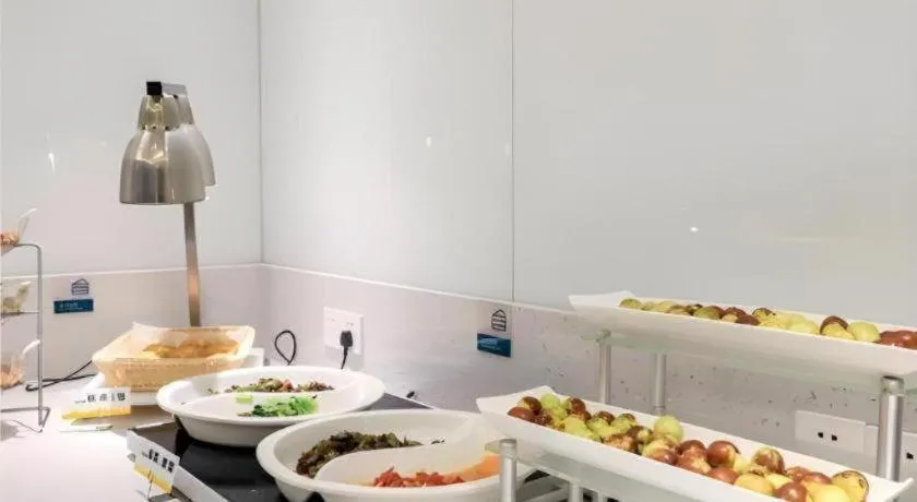 City Comfort Inn Chengdu Giant Panda Base