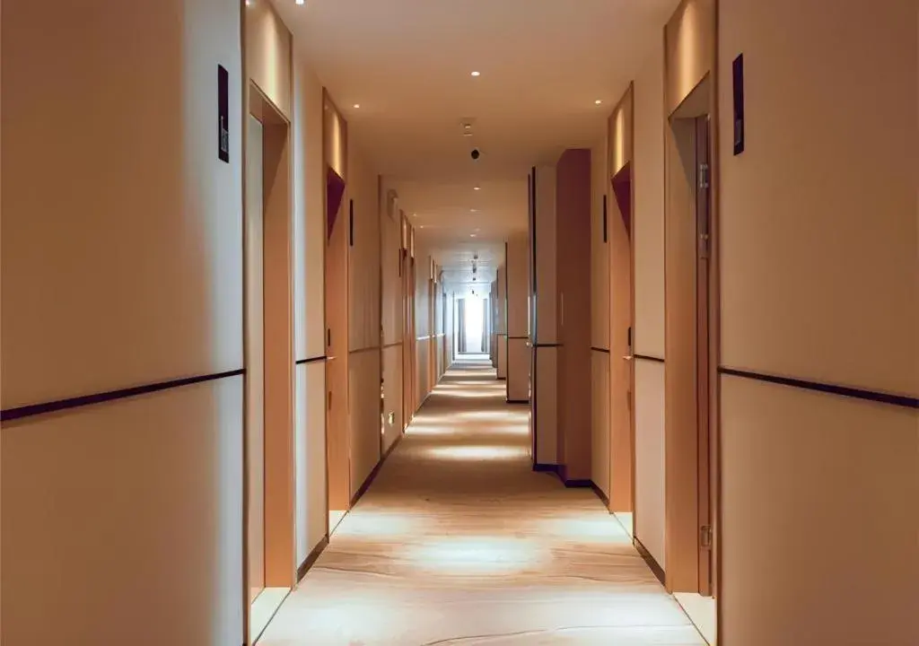 City Comfort Inn Honghu Shopping Park Bao'an Plaza City Comfort Inn Honghu Shopping Park Bao'an Plaza