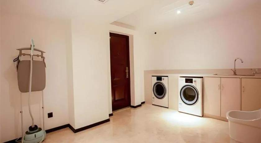 City Comfort Inn Honghu Shopping Park Bao'an Plaza