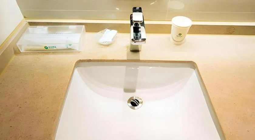 City Comfort Inn Kunming Xinluojiu Bay Guangju Road