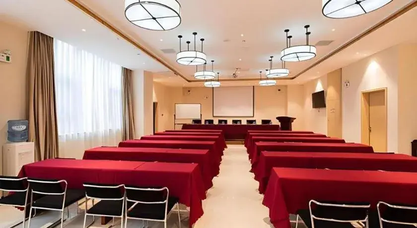 City Comfort Inn Kunming Xinluojiu Bay Guangju Road City Comfort Inn Kunming Xinluojiu Bay Guangju Road