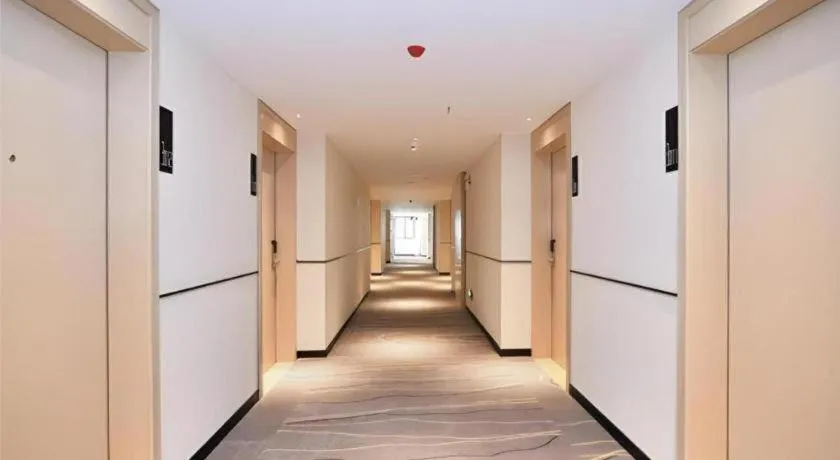 City Comfort Inn Kunming Xinluojiu Bay Guangju Road