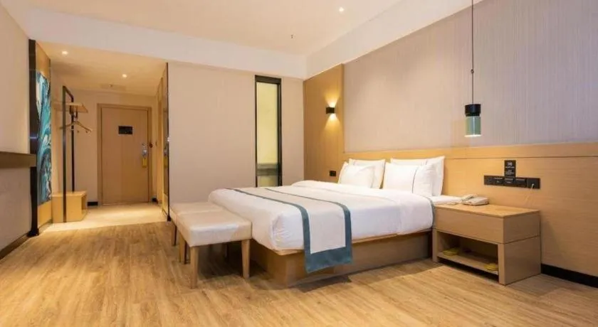 Bed in City Comfort Inn Kunming Xinluojiu Bay Guangju Road