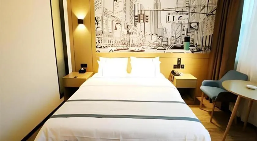 Bed in City Comfort Inn Shaoguan High-speed Railway Station Guanshaoyuan