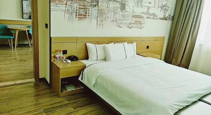 Bed in City Comfort Inn Shaoguan High-speed Railway Station Guanshaoyuan