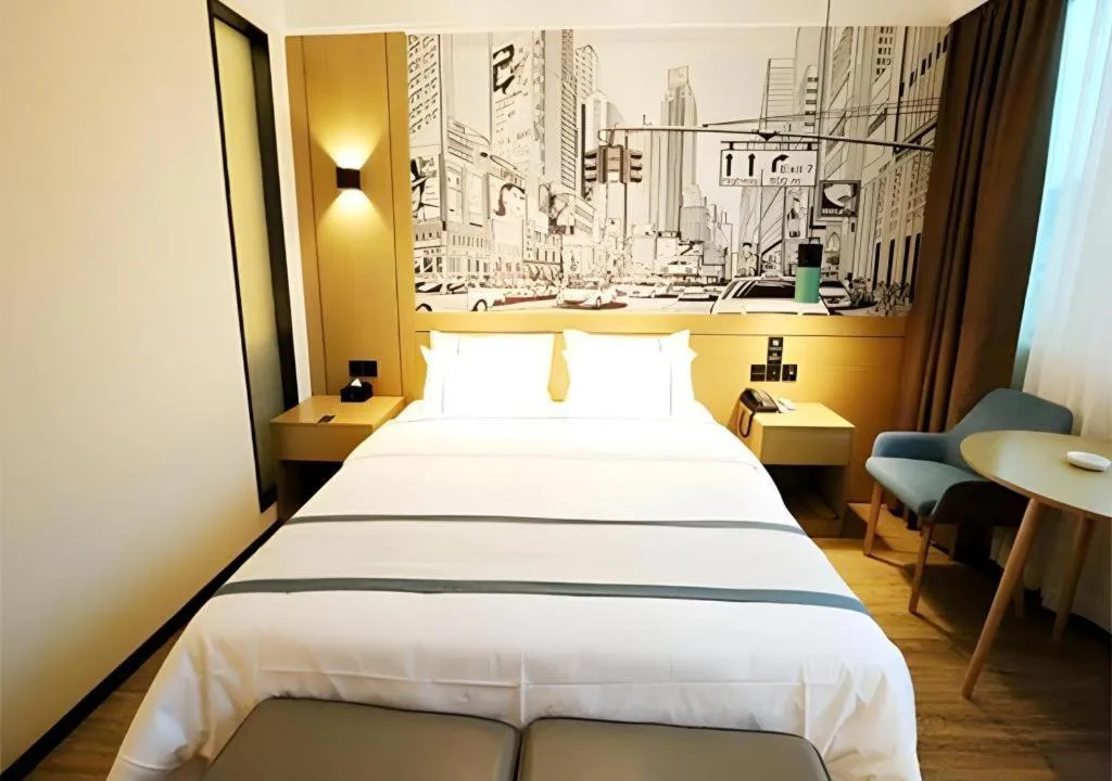 Bed in City Comfort Inn Shaoguan High-speed Railway Station Guanshaoyuan