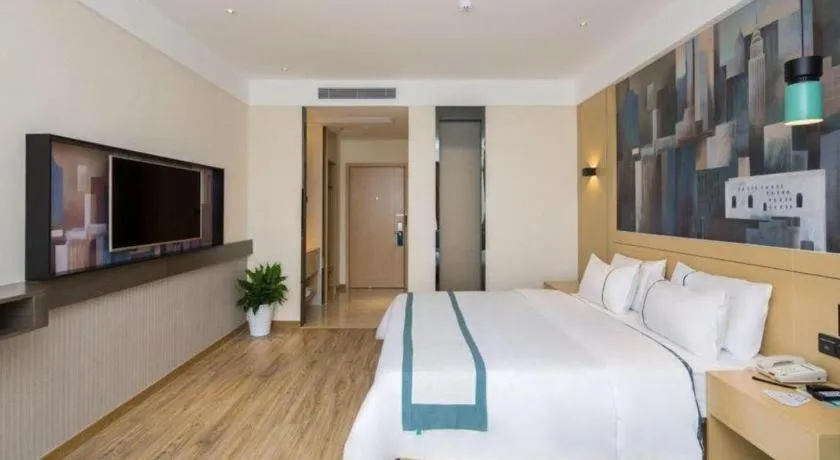 Bed in City Comfort Inn Changsha Outlets Datuo Metro Station