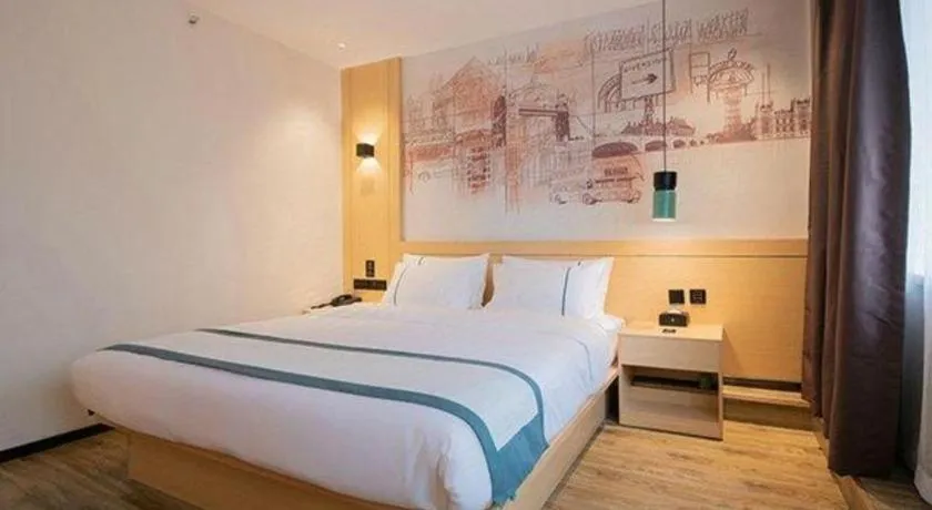 Bed in City Comfort Inn Changsha Outlets Datuo Metro Station