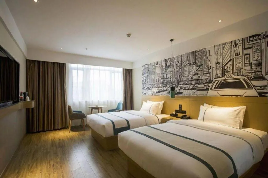 Bed in City Comfort Inn Changsha Outlets Datuo Metro Station