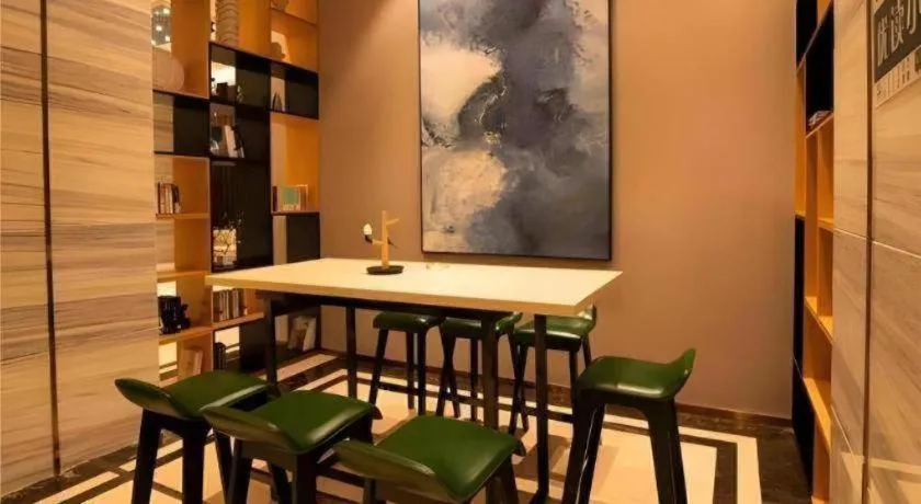 City Comfort Inn Changsha Outlets Datuo Metro Station