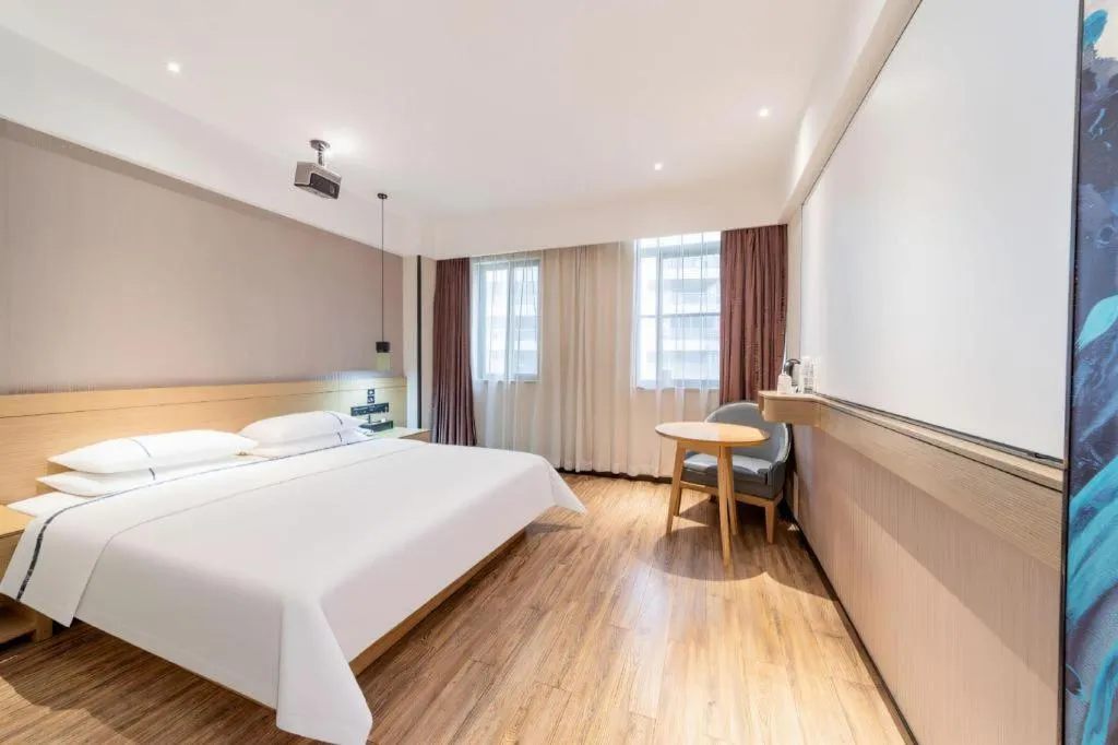 Bed in City Comfort Inn Qingyuan City Plaza Hefu Dongcheng