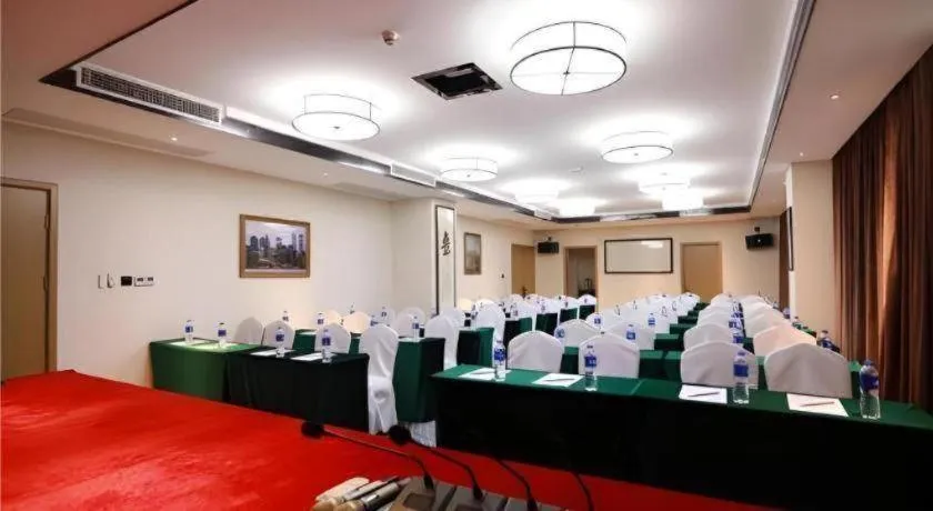 City Comfort Inn Qingyuan City Plaza Hefu Dongcheng