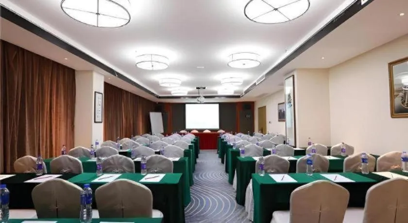 City Comfort Inn Qingyuan City Plaza Hefu Dongcheng