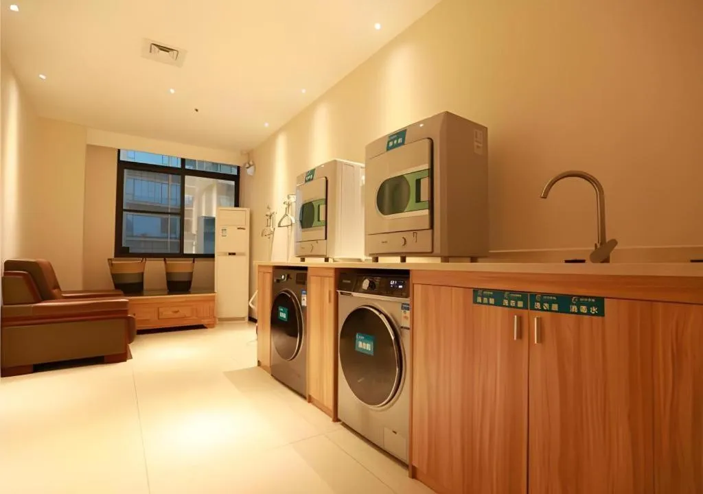 City Comfort Inn Qingyuan City Plaza Hefu Dongcheng