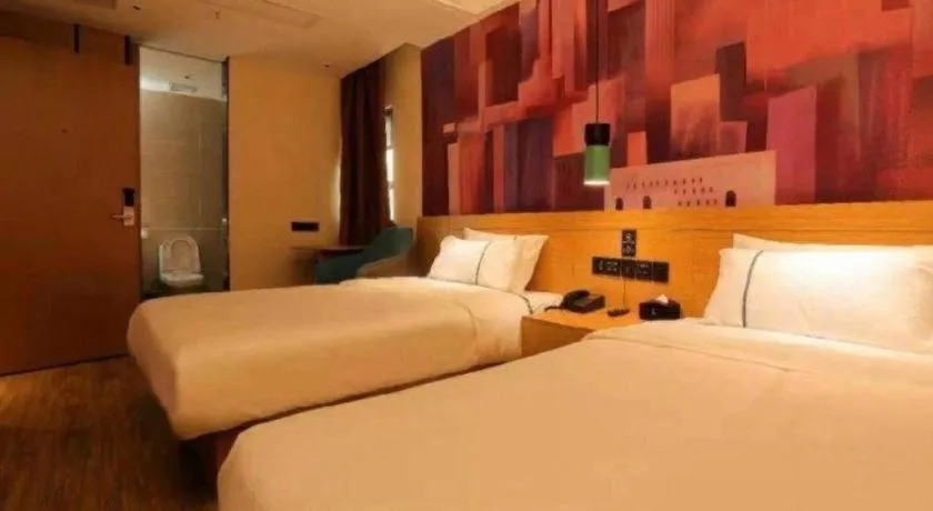 Bed in City Comfort Inn Xianning Yinquan Avenue