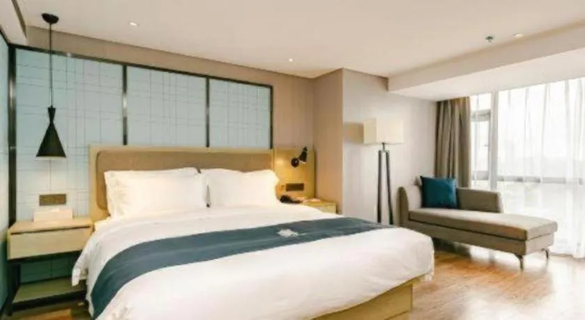 Bed in Echarm Hotel Guiyang North High-speed Railway Station
