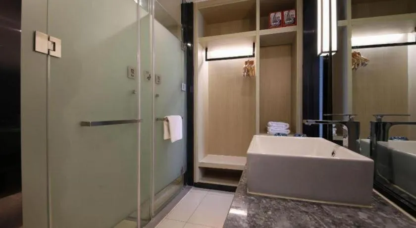 Echarm Hotel Guiyang North High-speed Railway Station