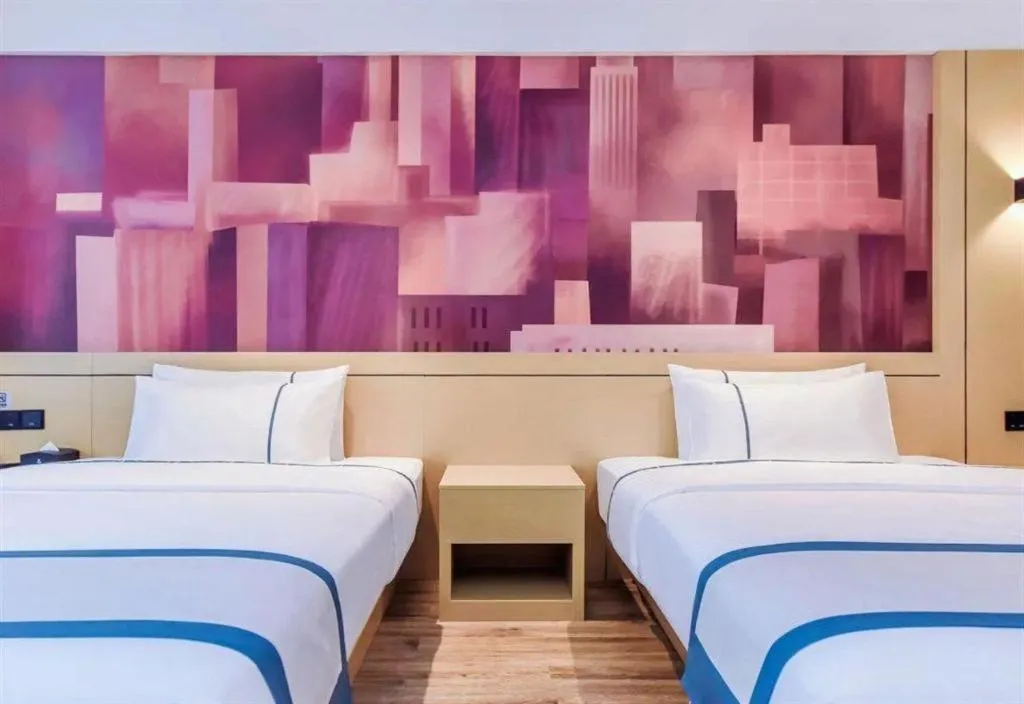 Bed in City Comfort Inn Zhangjiakou Municipal Government High-speed Railway Station North Institute