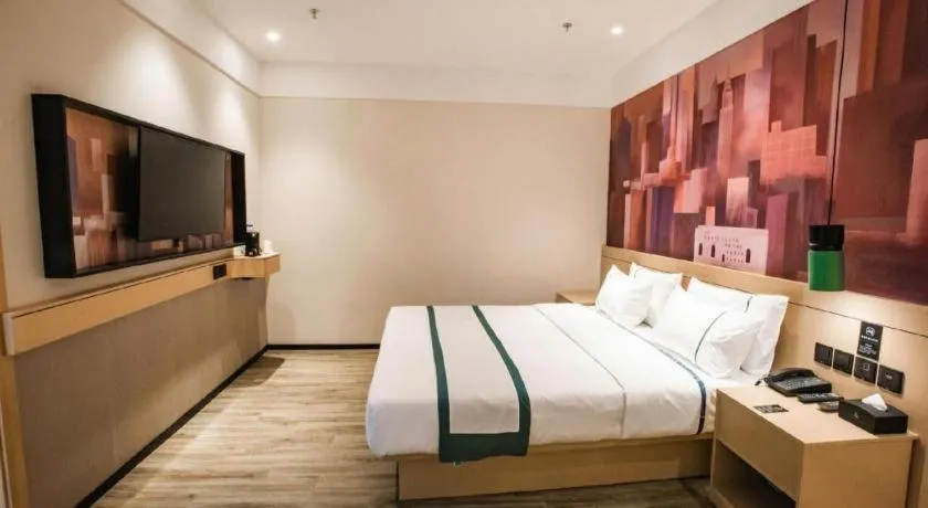 Bed in City Comfort Inn Zhangjiakou Municipal Government High-speed Railway Station North Institute