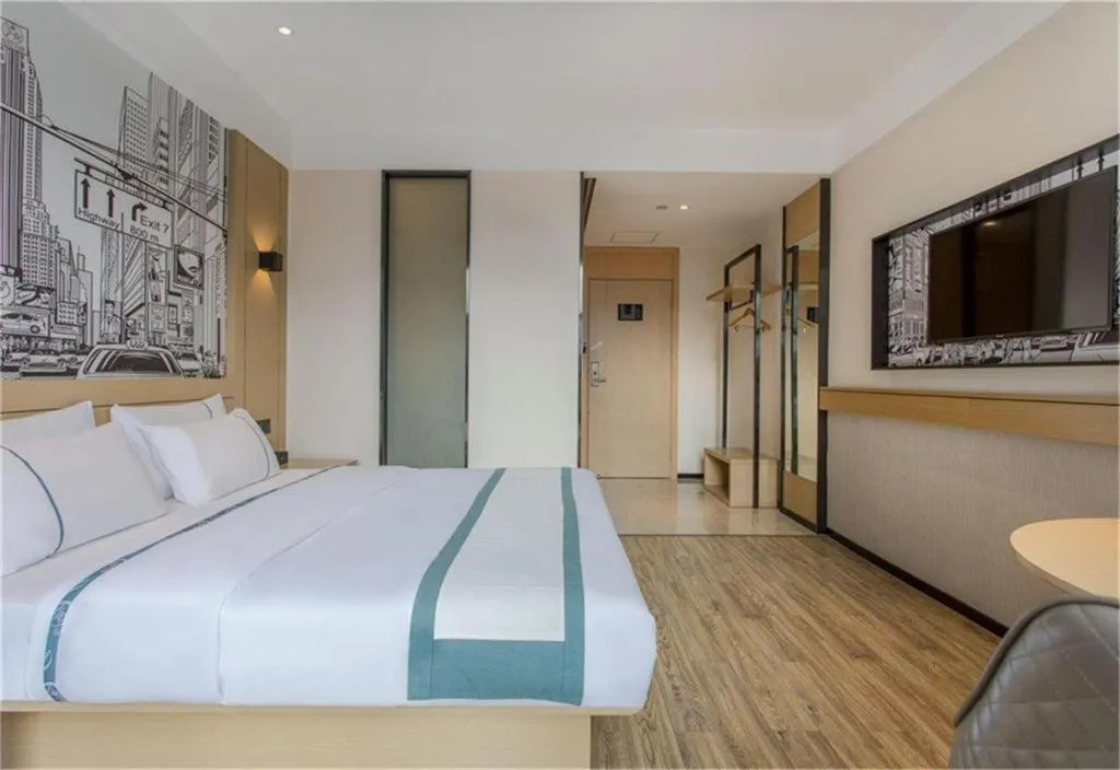 Bed in City Comfort Inn Zhangjiakou Municipal Government High-speed Railway Station North Institute