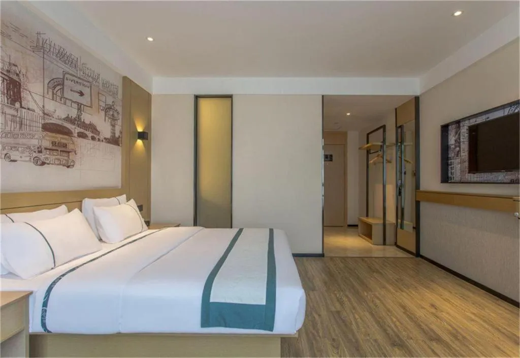 Bed in City Comfort Inn Zhangjiakou Municipal Government High-speed Railway Station North Institute