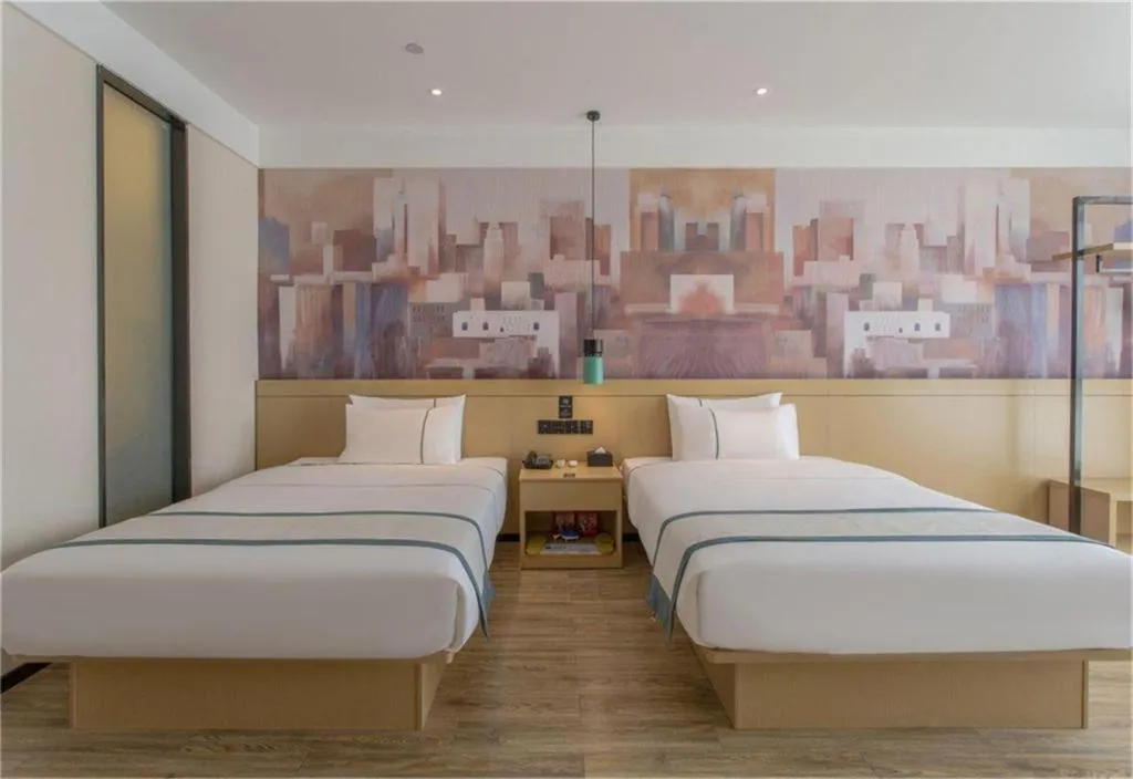 Bed in City Comfort Inn Zhangjiakou Municipal Government High-speed Railway Station North Institute