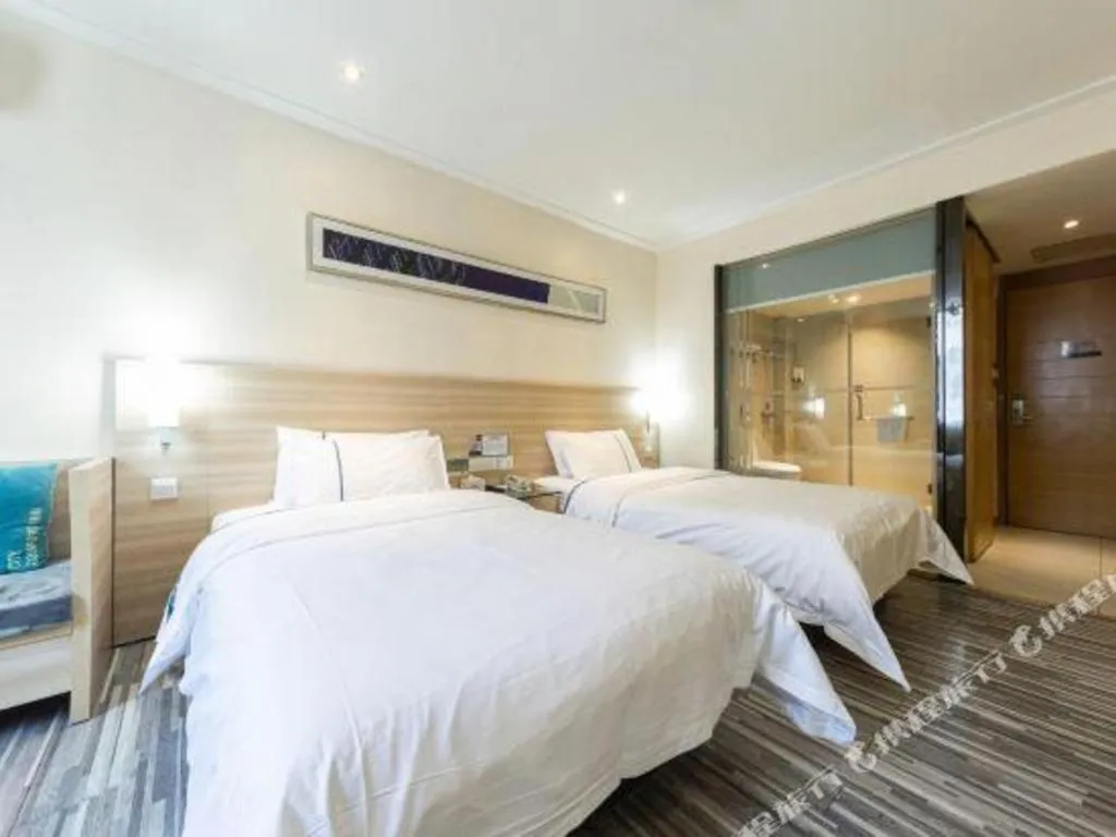 Bed in City Comfort Inn Changsha Wanjiali Mawangdui Metro Station