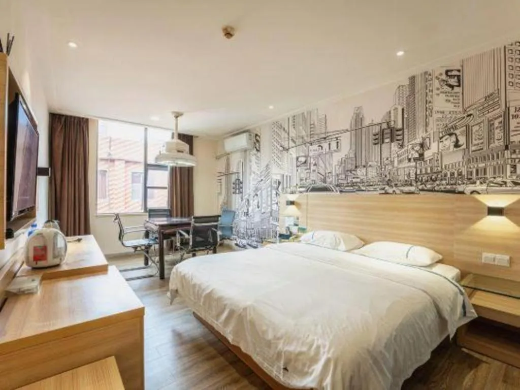 Bed in City Comfort Inn Changsha Wanjiali Mawangdui Metro Station