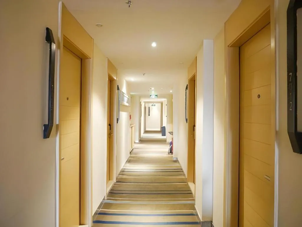 City Comfort Inn Dongguan Shijie Jiarong Shopping Plaza