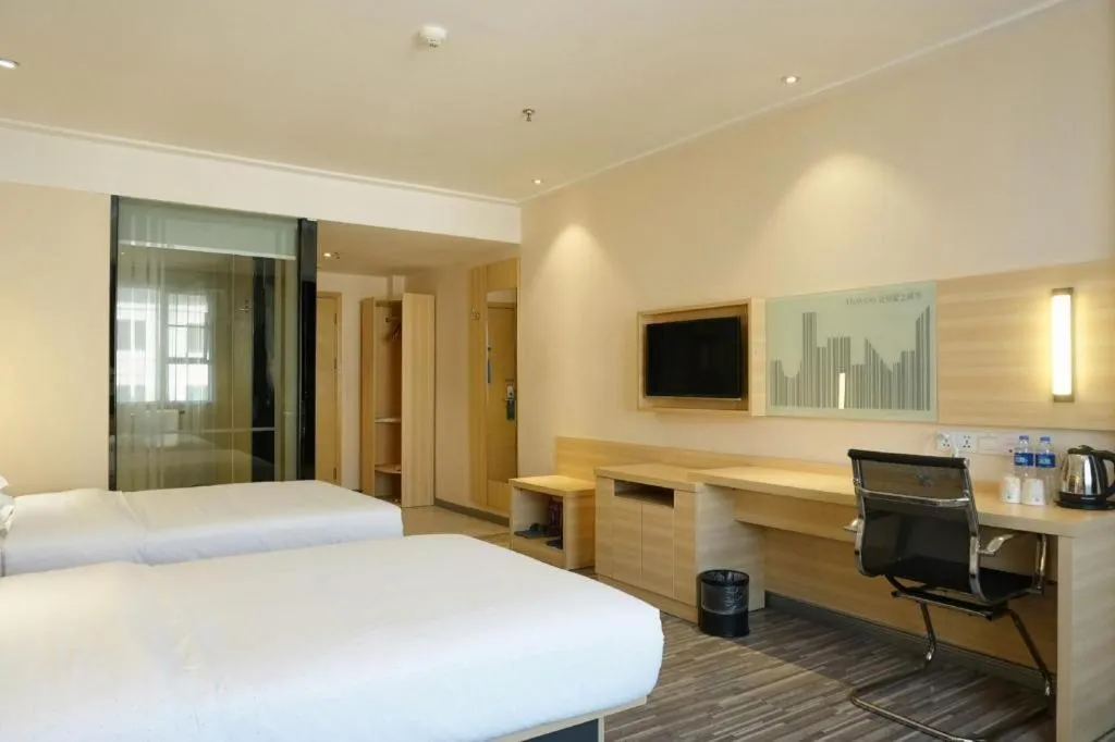 Bed in City Comfort Inn Dongguan Shijie Jiarong Shopping Plaza