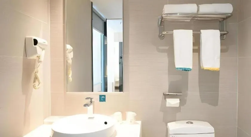 City Comfort Inn Dongguan Shilong Huixing Commercial Center