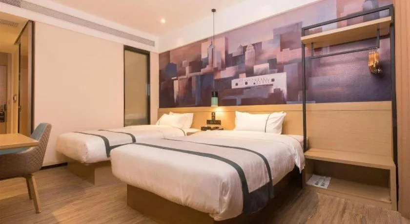 Bed in City Comfort Inn Foshan Shishan Square