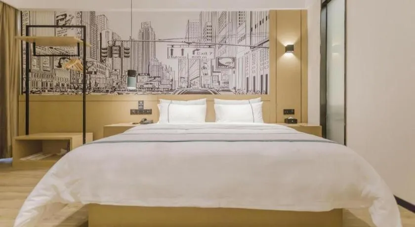 Bed in City Comfort Inn Foshan Shishan Square