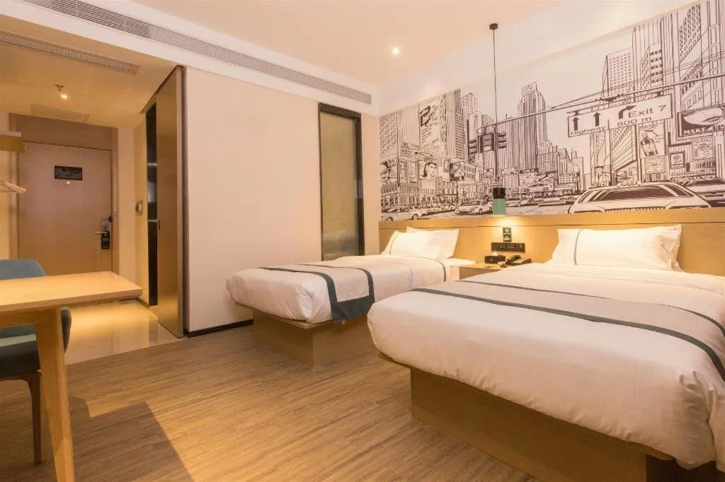 Bed in City Comfort Inn Foshan Shishan Square