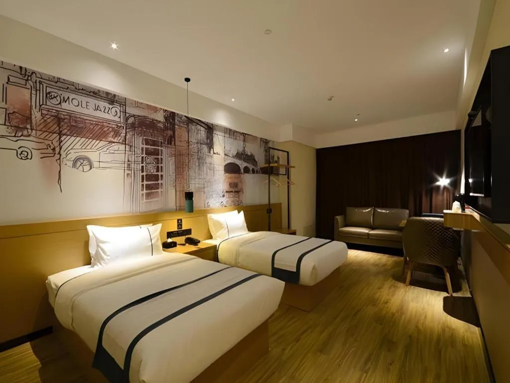 Bed in City Comfort Inn Shiyan Wudang Mountain